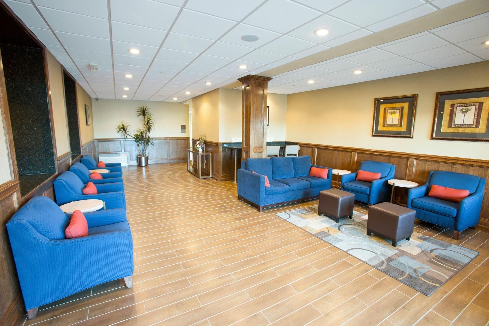 Comfort Inn & Suites Triadelphia Zewnętrze zdjęcie