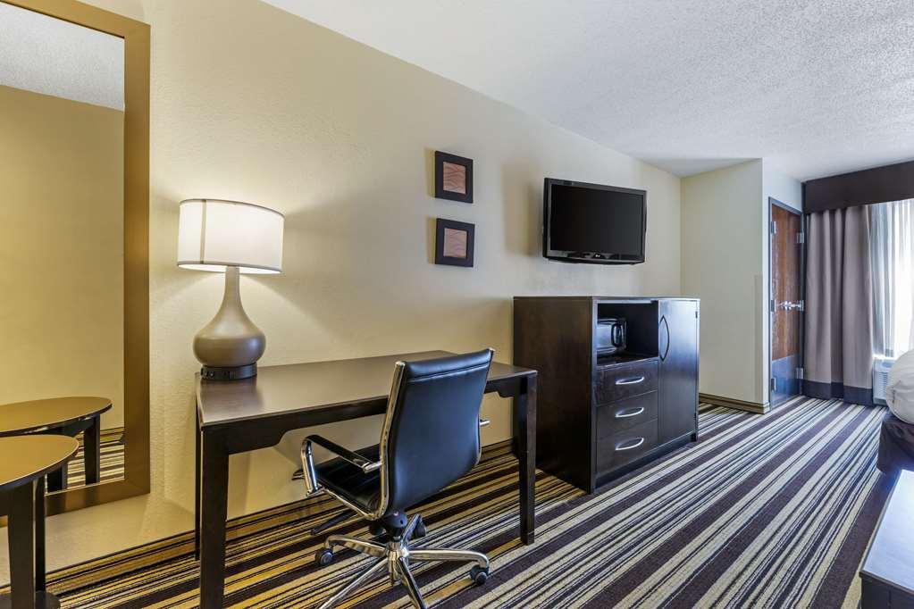 Comfort Inn & Suites Triadelphia Pokój zdjęcie