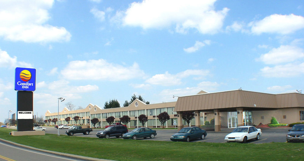 Comfort Inn & Suites Triadelphia Zewnętrze zdjęcie